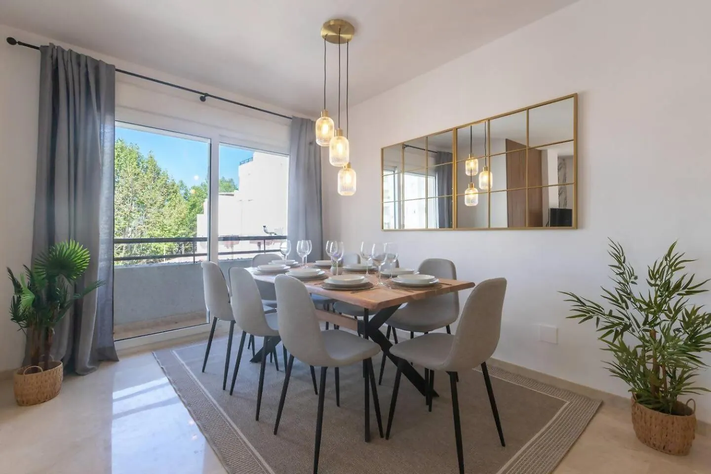 Apartamento Camelias Marbella Playa Con Parking Apartment