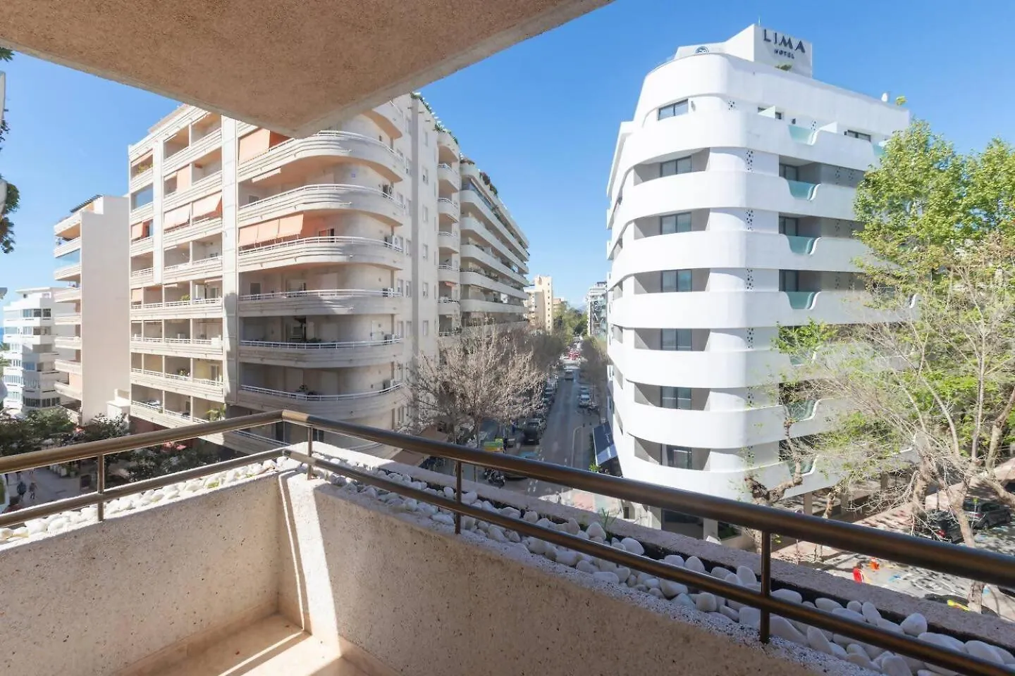 Apartamento Camelias Marbella Playa Con Parking Spain