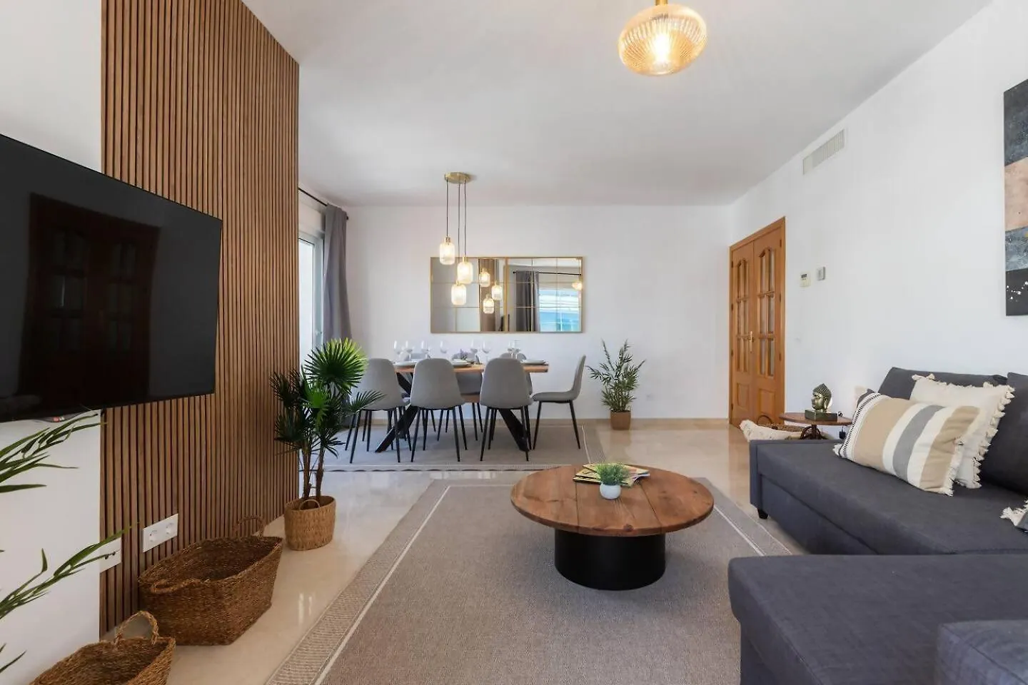 Apartamento Camelias Marbella Playa Con Parking 0*,  Spain